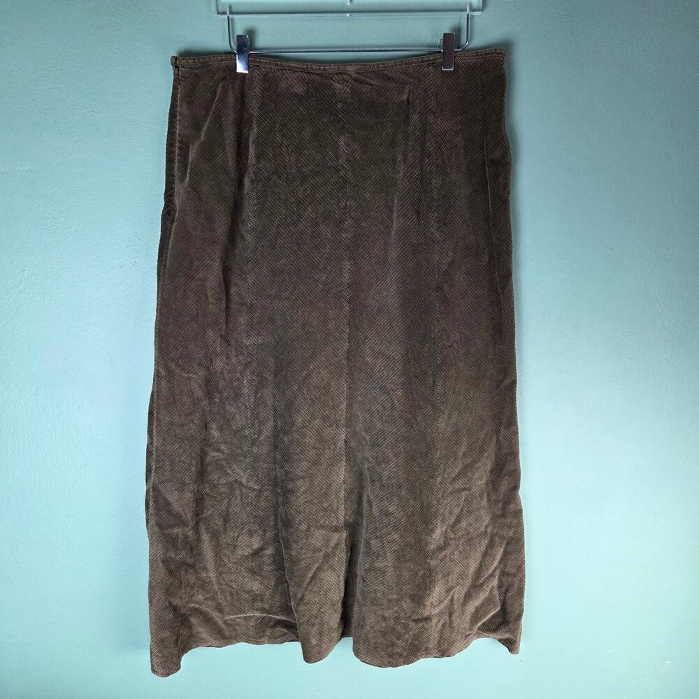 Eddie Bauer Women 18 Brown Corduroy Midi Skirt 14 A-Line Stretch Dark Academica - Picture 2 of 9